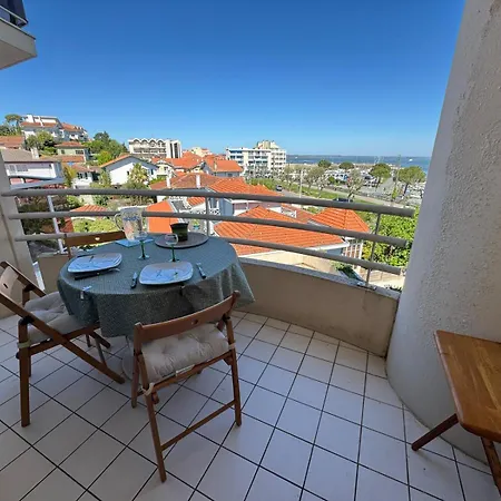 T2 Tres Belle Vue Bassin Avec Balcon 100 M
