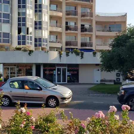 Apartment T2 Tres Belle Vue Bassin Avec Balcon *